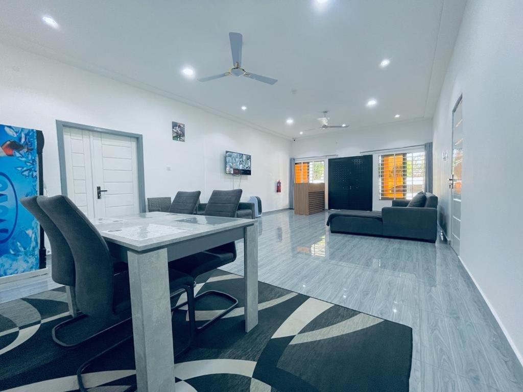 Rakka Guest House Adenta Ngoại thất bức ảnh